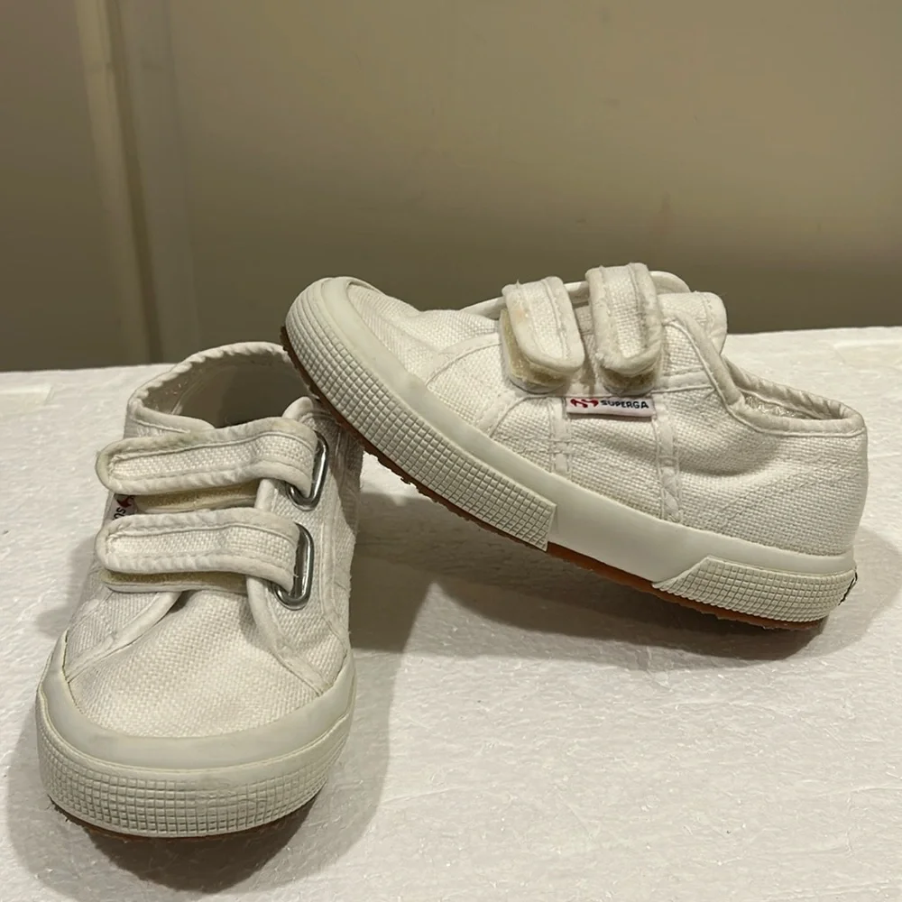 Superga kids unisex canvas hook & loop fastener Sneakers size 10.5 white